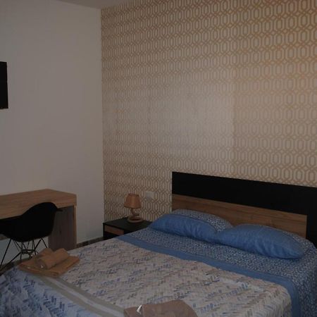 Vacanze Partenopee - San Liborio Napels Buitenkant foto