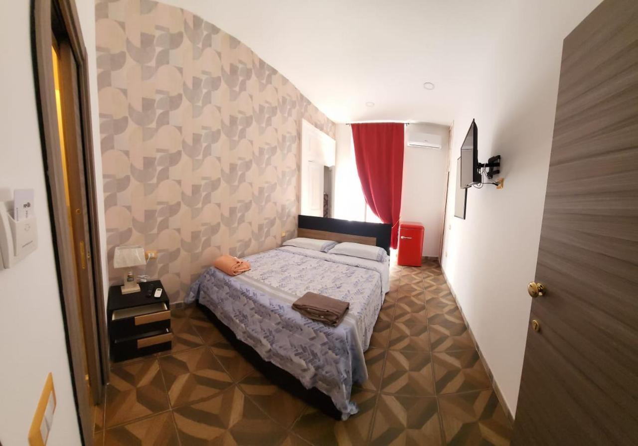 Vacanze Partenopee - San Liborio Napels Buitenkant foto